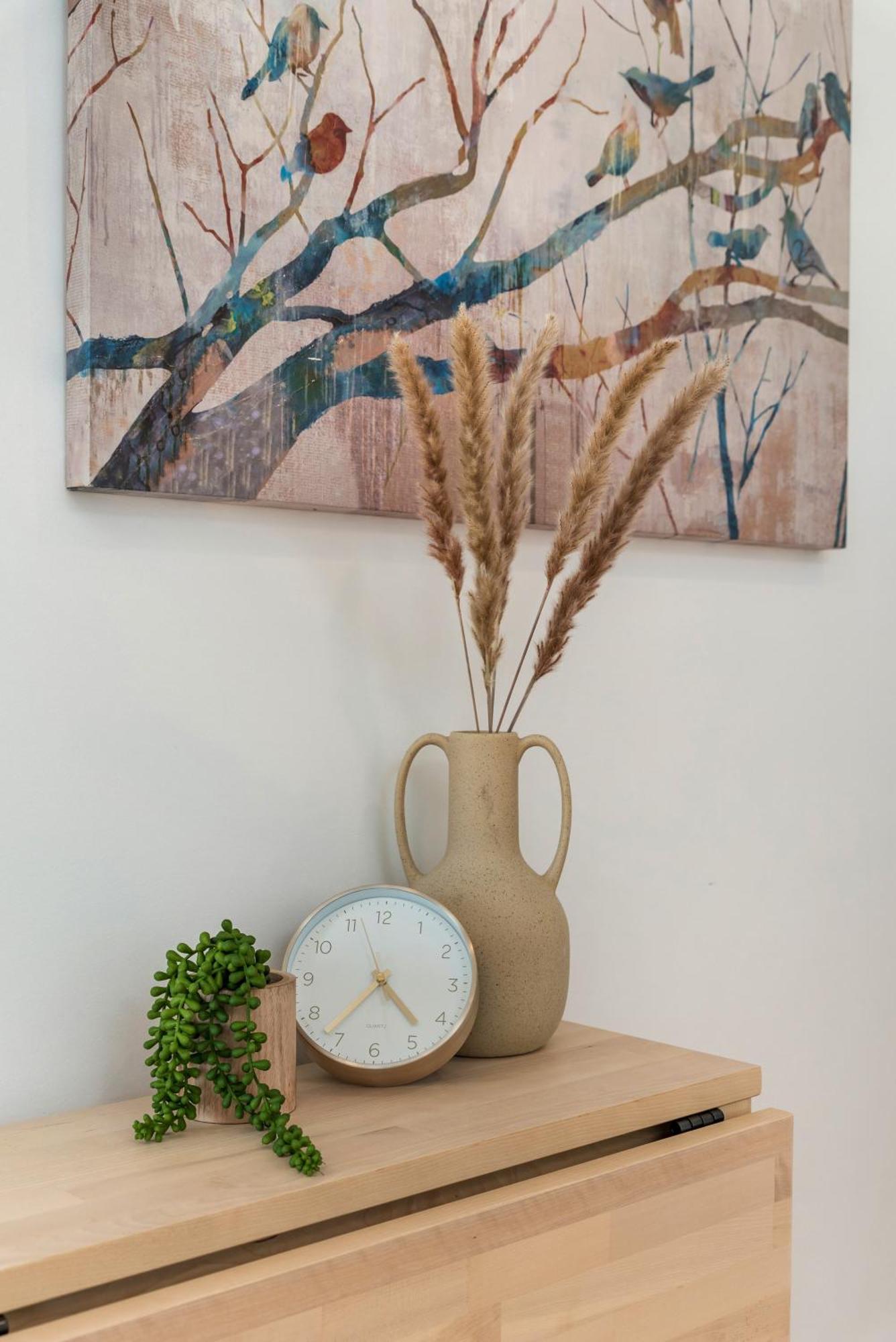 Comfy Studio With Shared Backyard Near Racecourse Carnegie Bagian luar foto